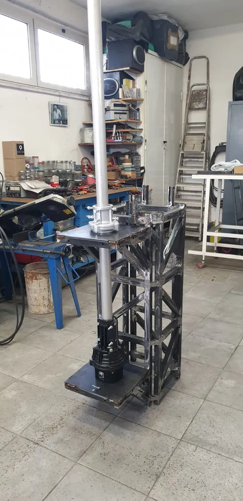 Traliccio zincato con carrello scorrevole